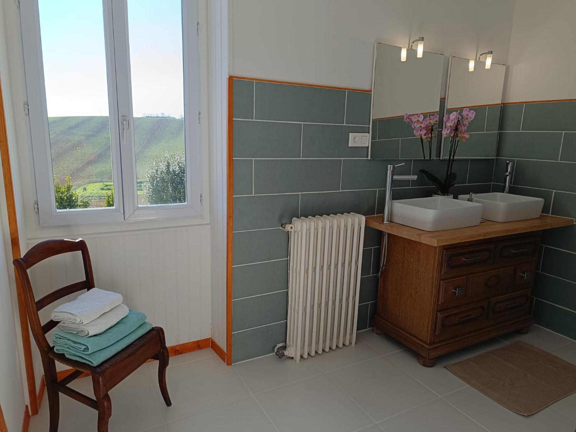 La Fezendes Bed & Breakfast Miradoux Bagian luar foto