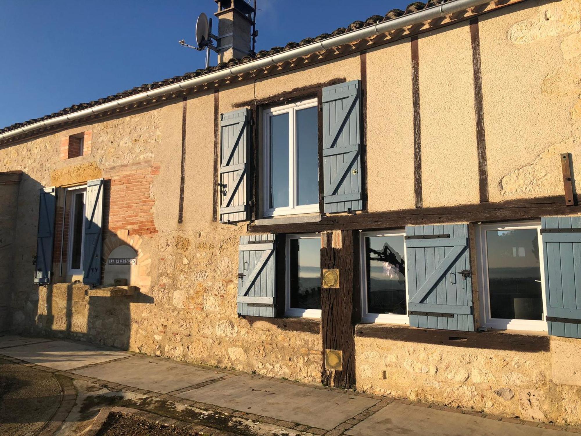 La Fezendes Bed & Breakfast Miradoux Bagian luar foto