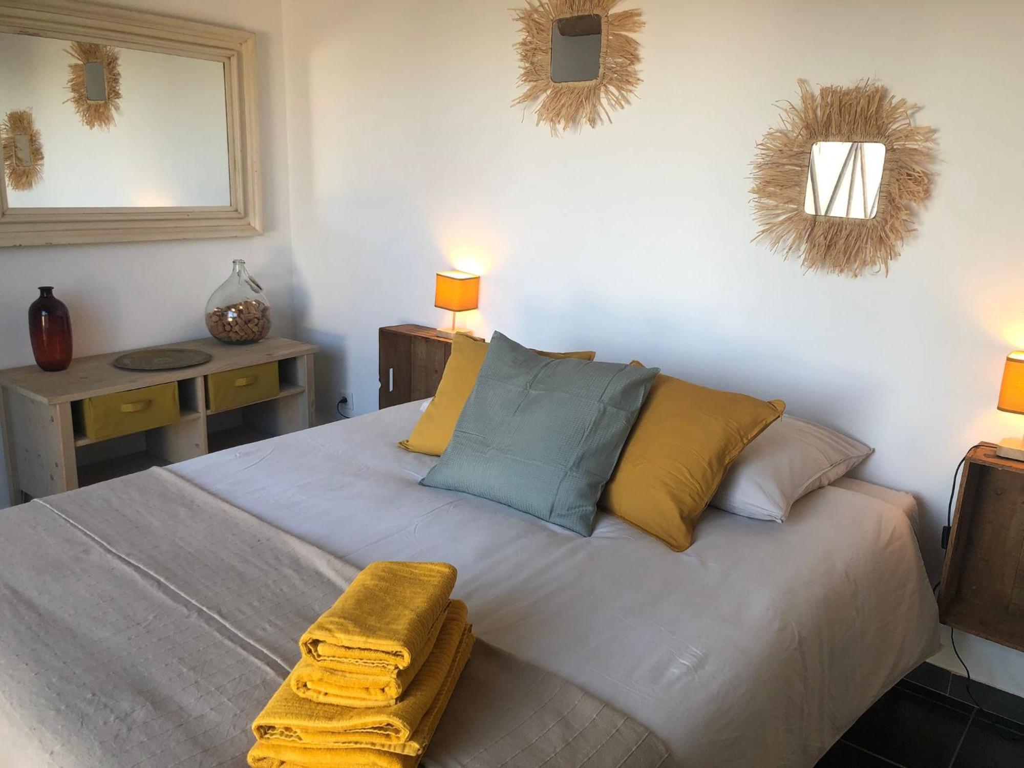La Fezendes Bed & Breakfast Miradoux Bagian luar foto